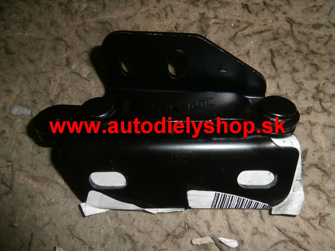  Mercedes SPRINTER 4/00-4/06  pant na kapotu ľavý original