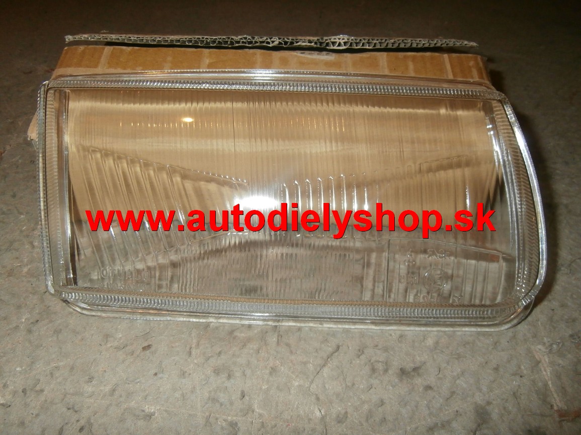 VW Polo 10/94-9/99 sklo svetla Pravé / DJ AUTO /