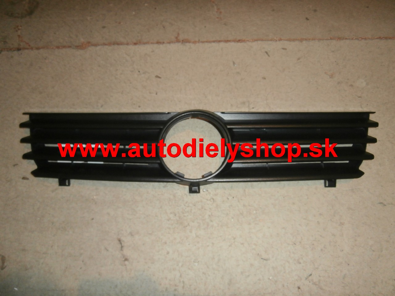 VW Polo 10/99-12/01 maska / pre lak /