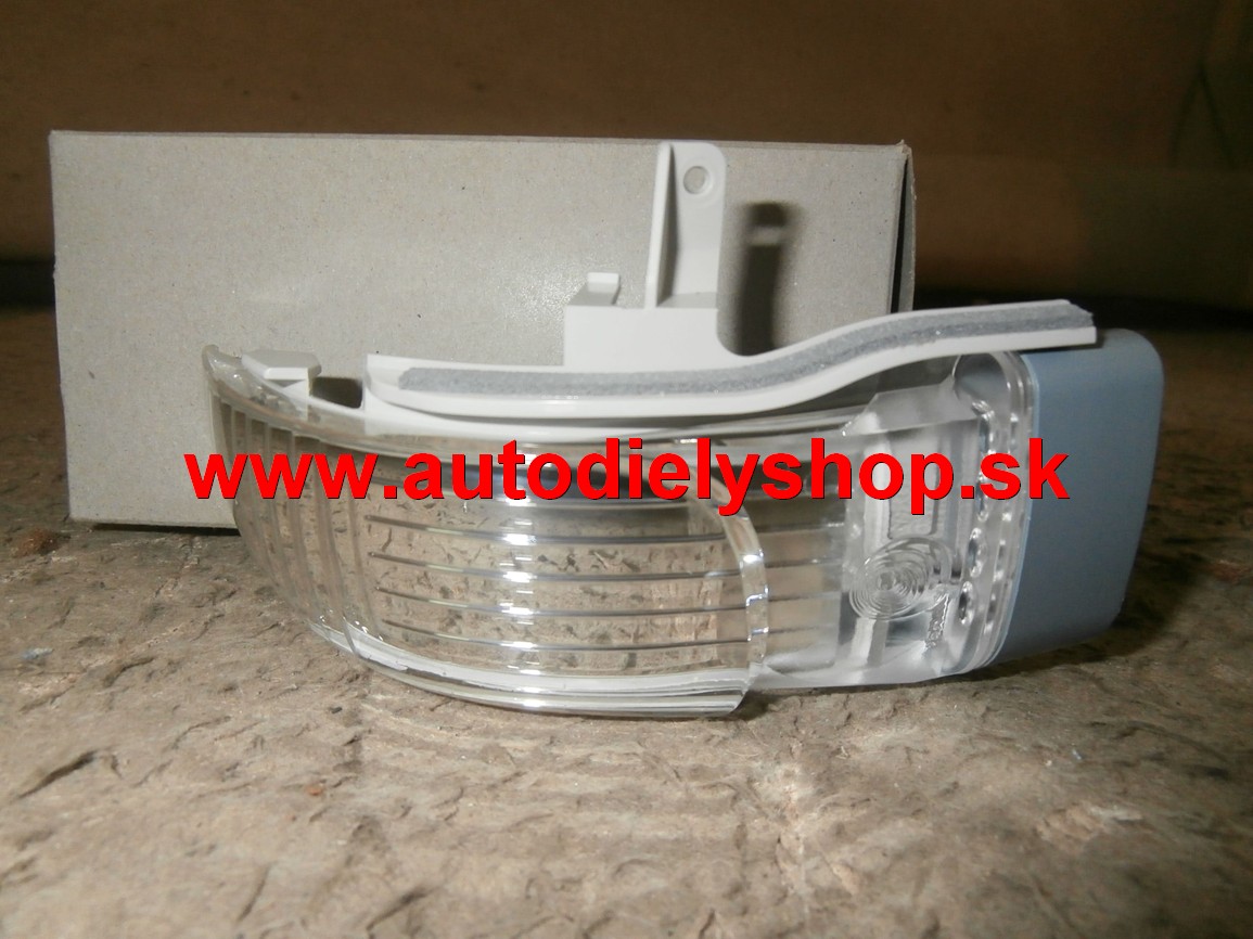 VW Touran 1/03-12/06 smerovka v zrkadle Pravá