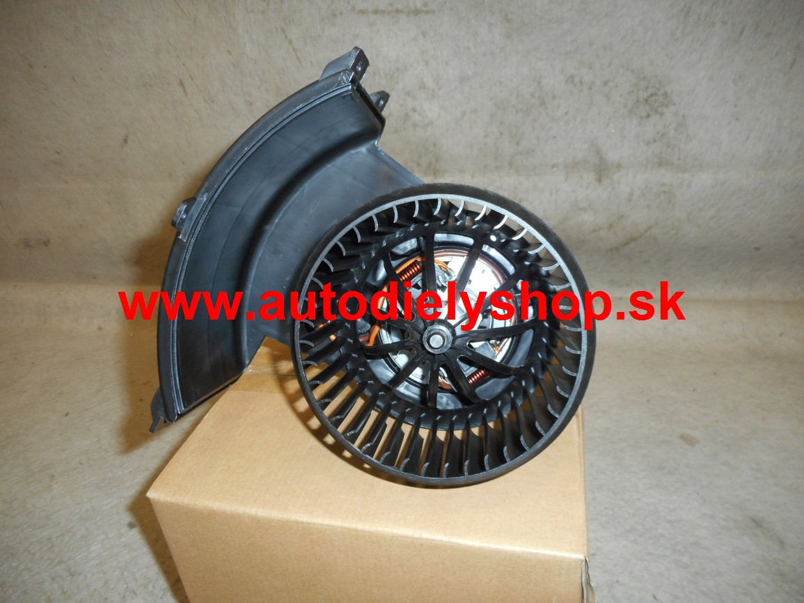 VW TRANSPORTER T5 4/03-ventilátor kúrenia/ manuálna klima /