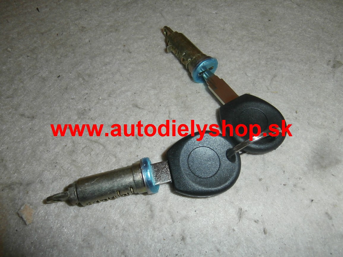 Seat IBIZA,CORDOBA 93-99  2x zámok dverí vložky + 2 x klúč