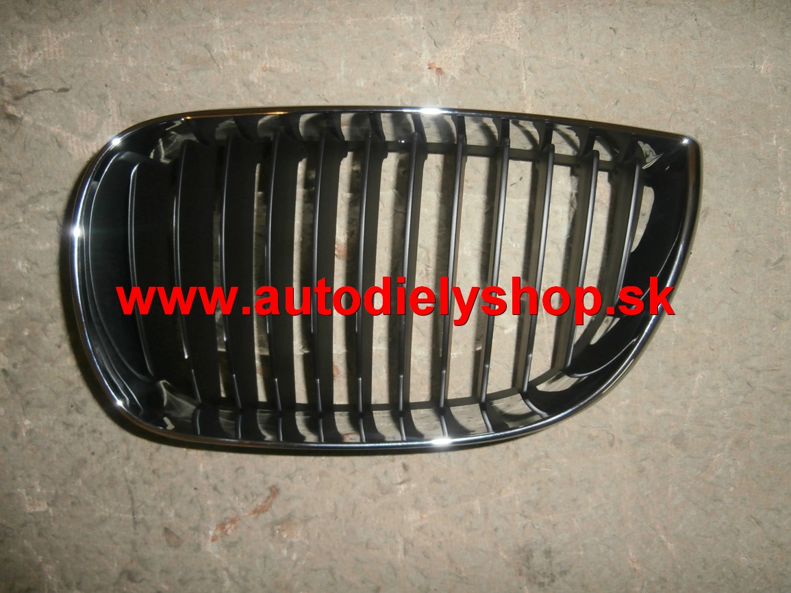 BMW 1 E87 9/2004-3/2007 Predná maska ľavá 