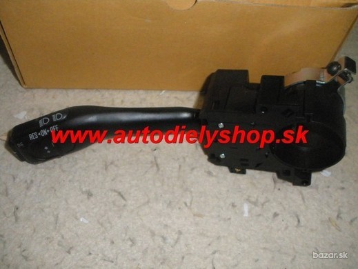 Audi Q7 3/2006- prepínač svetiel a smeroviek Lavý