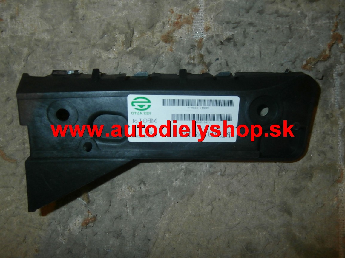  Audi A4 10/00-9/04 držiak predného nárazníku Lavý