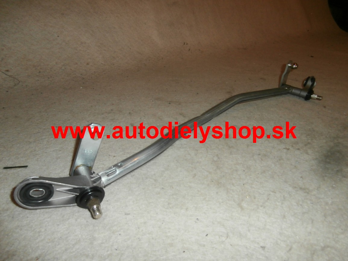  Audi A4 10/04- náhon predných stieračov