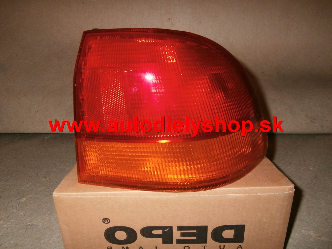 Honda Civic SDN /JP/ 10/95-12/98 zadné svetlo pravé