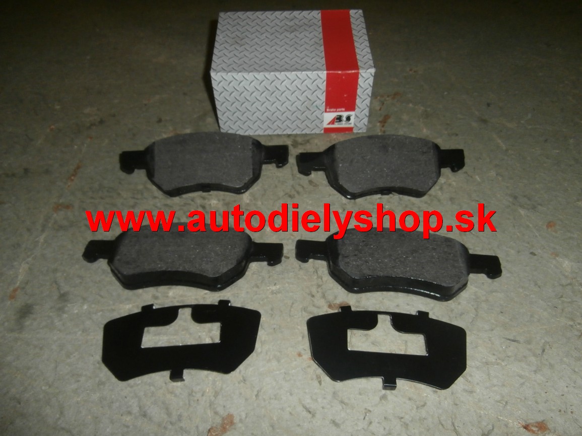  Chrysler VOYAGER 1/00-12/07 predné platničky sada na 2,5 CRDI