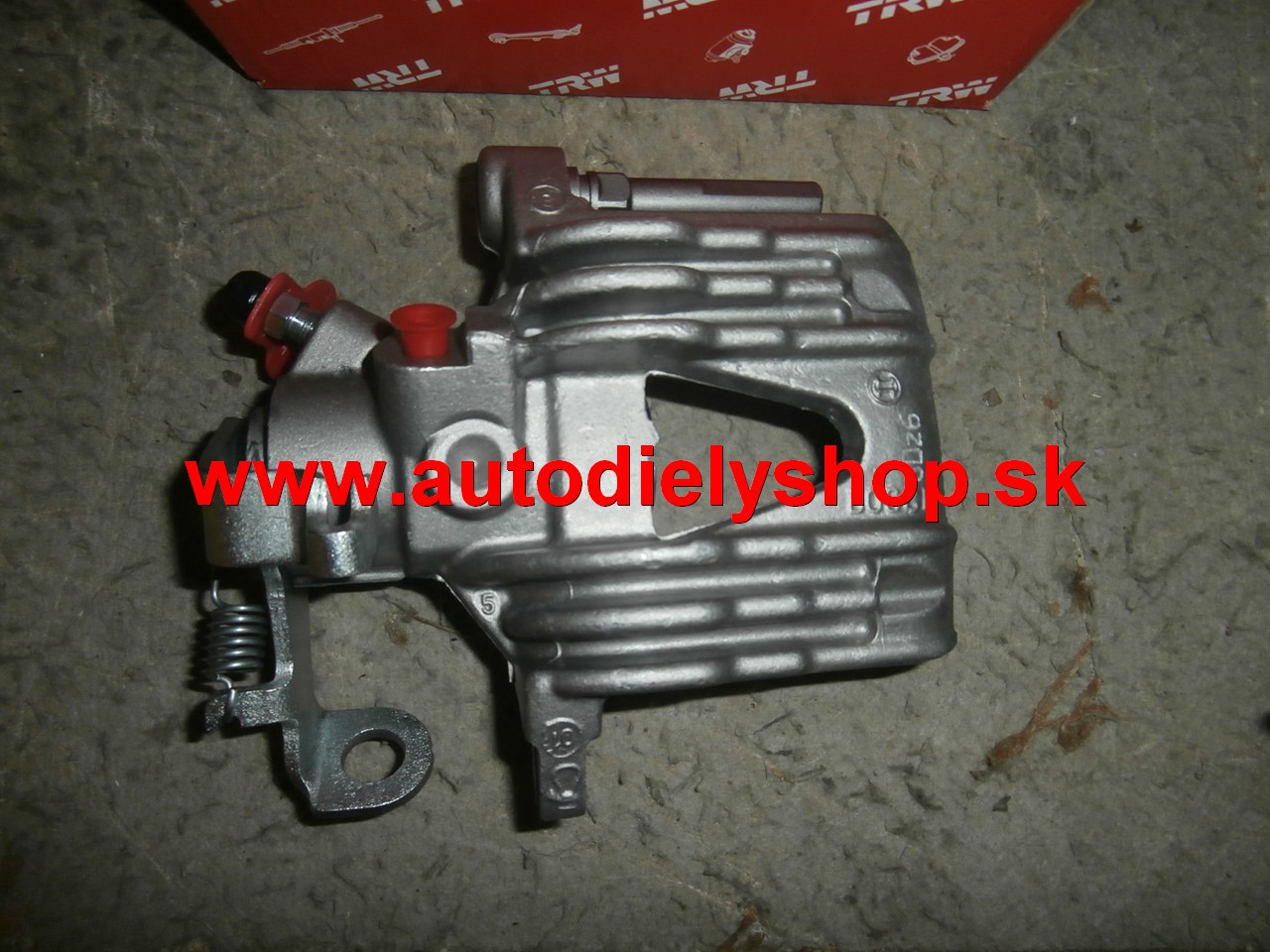 Opel ZAFIRA 1/99-9/05 Brzdový strmen zadný ľavý značka  /TRW/