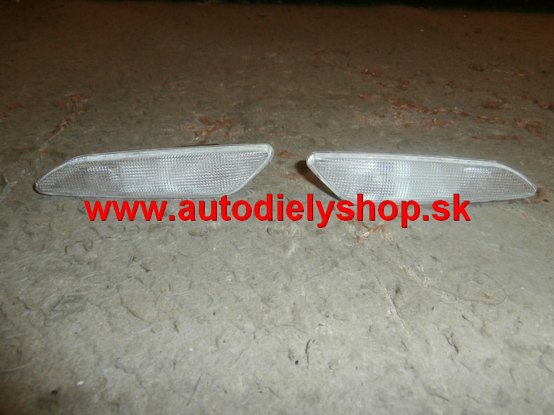 Alfa 156 97-03 bočné smerovky biele Sada L+P