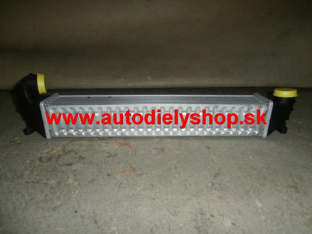 Seat ALHAMBRA 5/96-4/00 chladič vzduchu intercooler na 1,9TDi  