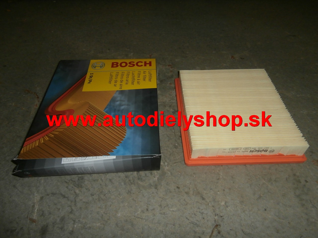 Chrysler VOYAGER 2/00-12/08  vzduchový filter na 2,5 CRD /2,8 CRD