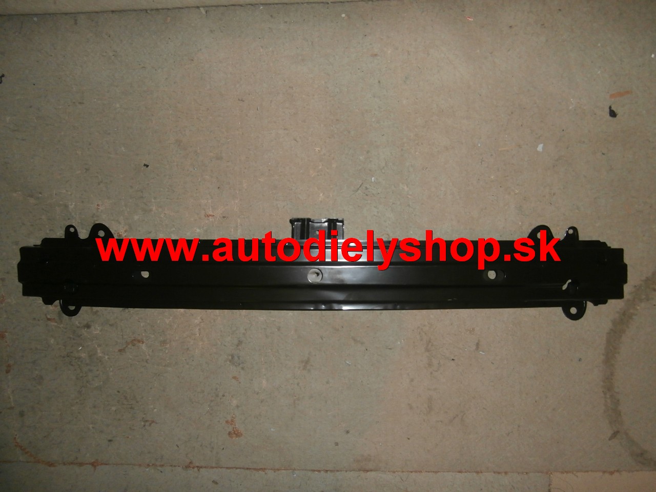 Hyundai GETZ 8/05- predná výstuha nárazníku
