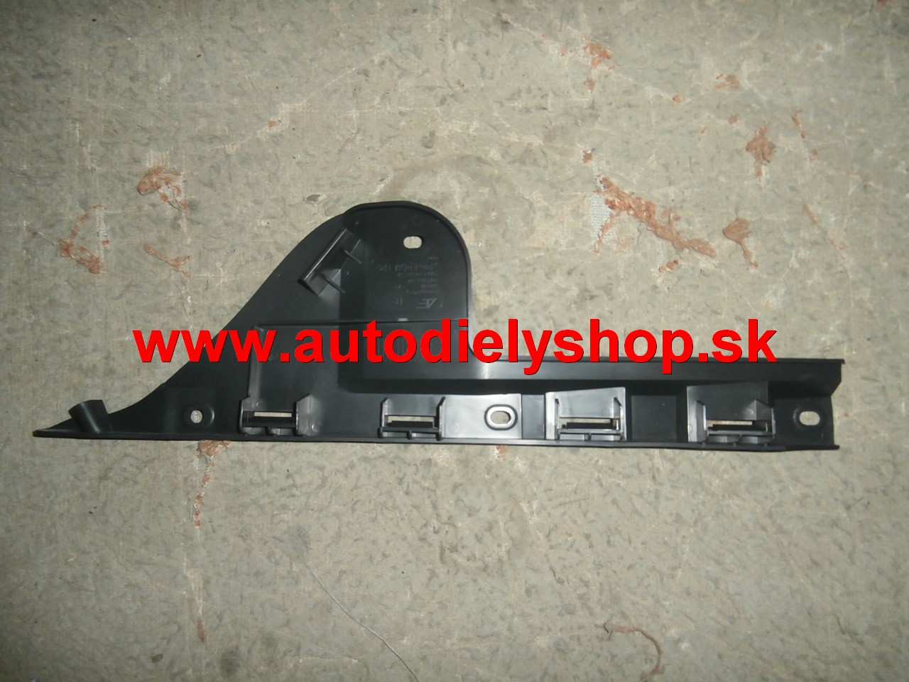 Seat ALHAMBRA 8/00- vodiaci profil zadného nárazníka pravá strana ORIGINAL