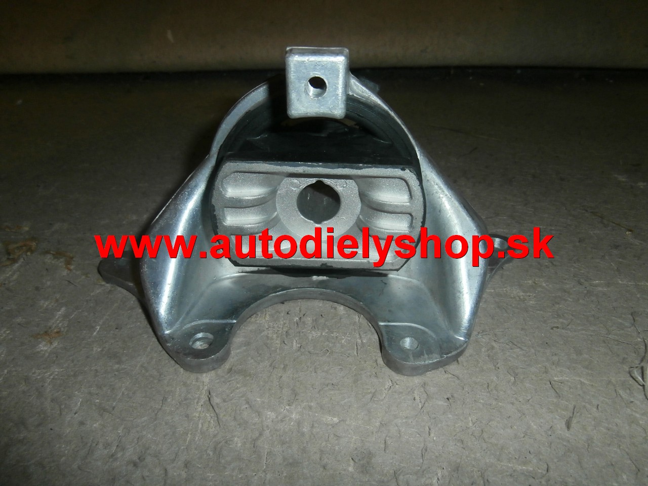 Fiat Punto 9/99-6/03 silemblok zavesenia motora spodný obojstranný