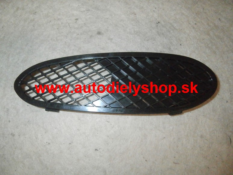 Mercedes W220 "S" 11/98-05 mriežka v nárazníku,Lavá / do r.02