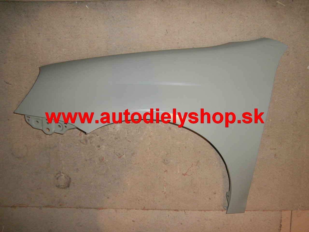 VW JETTA 8/2005-9/2010 blatník ľavý