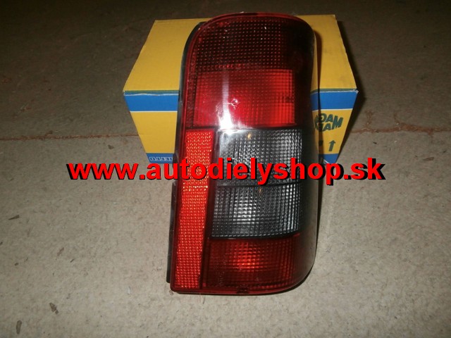 Peugeot Partner 96-12/02 zadné svetlo pravé (2dvere) komplet s objímkou