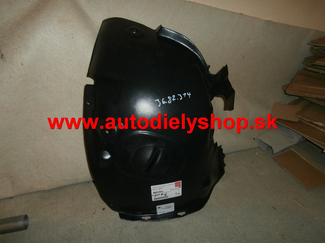  Renault MÉGANE II 1/06-10/08  predný podblatník pravý ,predná čast