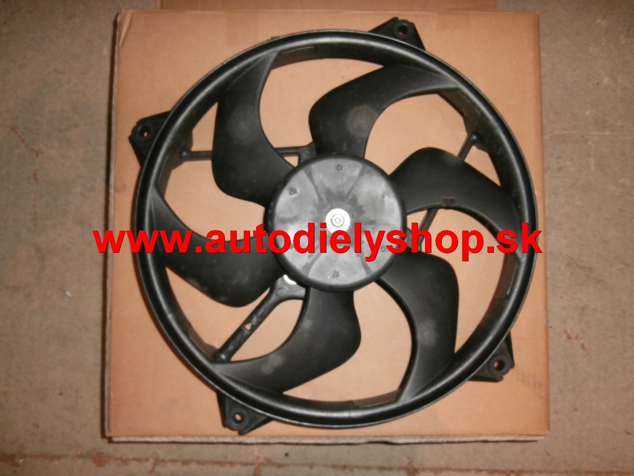  Citroen Picasso 99-04 ventilátor chladiča na auto s klímou od roku 2000 