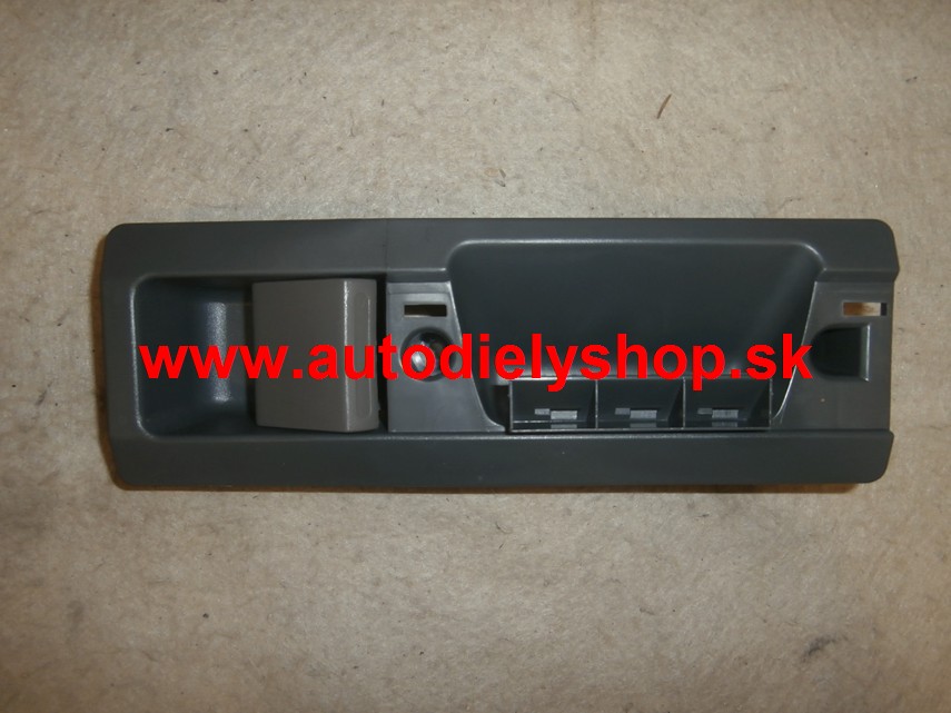 Mercedes SPRINTER 2/95-4/00 vnútorná klučka zadné dvere
