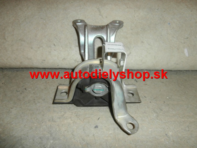 Fiat Doblo 01-10/05 Zavesenie motora.