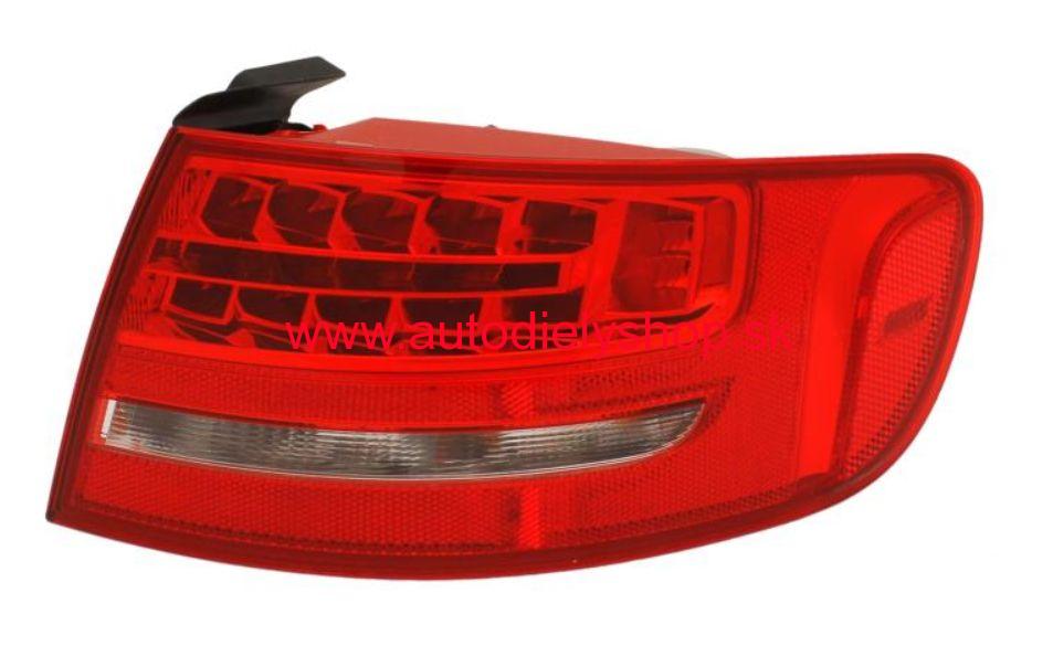 Audi A4 11/2007-2012 zadné svetlo Pravé,KOMBI  /LED/