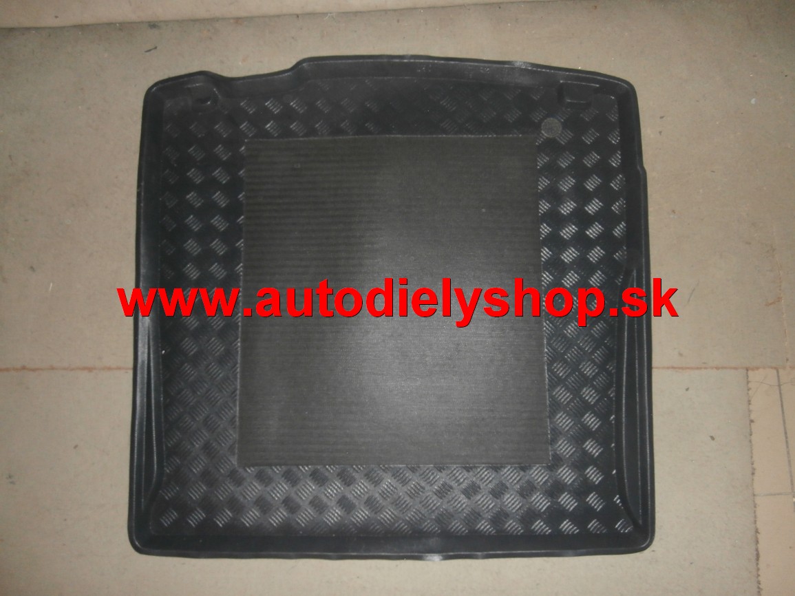  Ford MONDEO 8/2007- 03/10 vložka do kufra protišmykova pre kombi