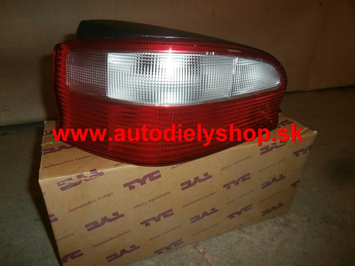  Citroen Saxo 9/99-8/03 zadné svetlo ľavé. 