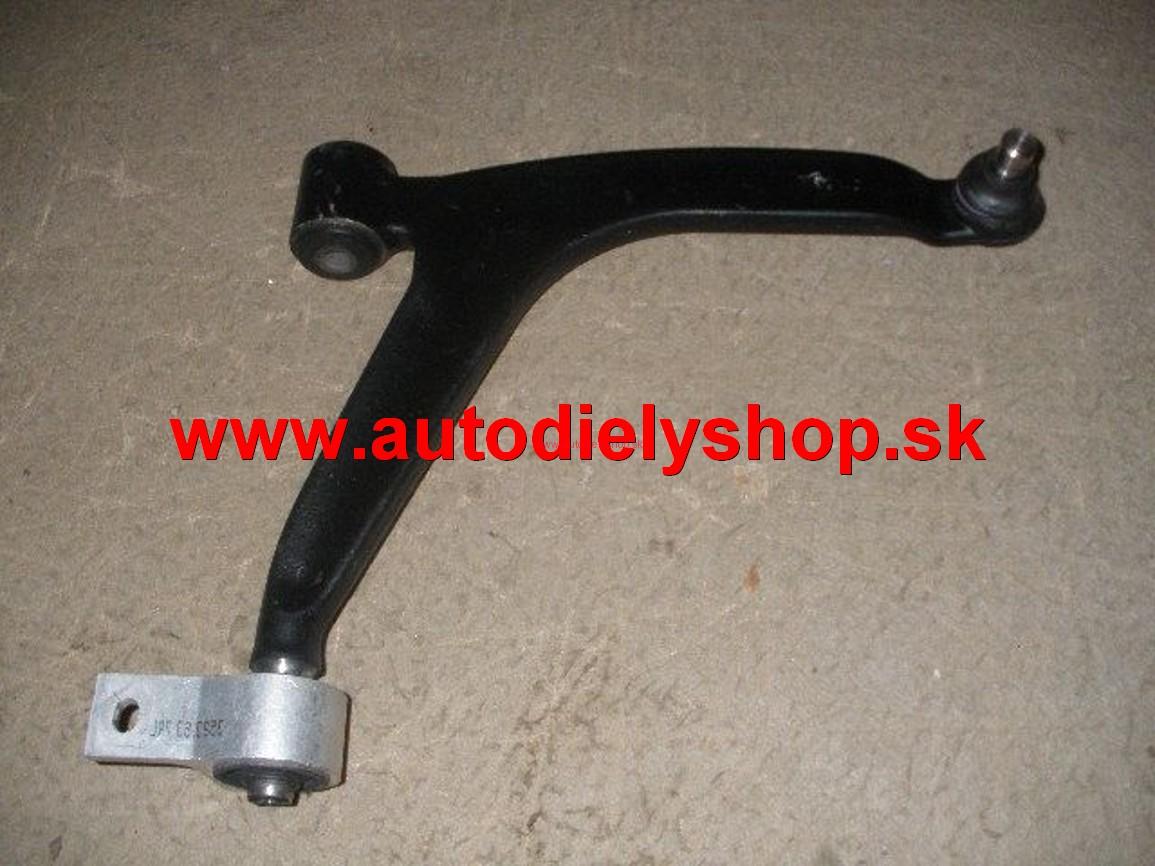  Citroen Picasso 99- rameno pravé dolné pre 2.0 HDI 