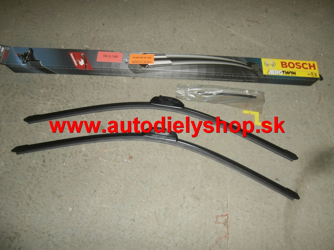 Peugeot 807 6/02- Stierače predné s integrovanou tryskou ostrekovača sada.