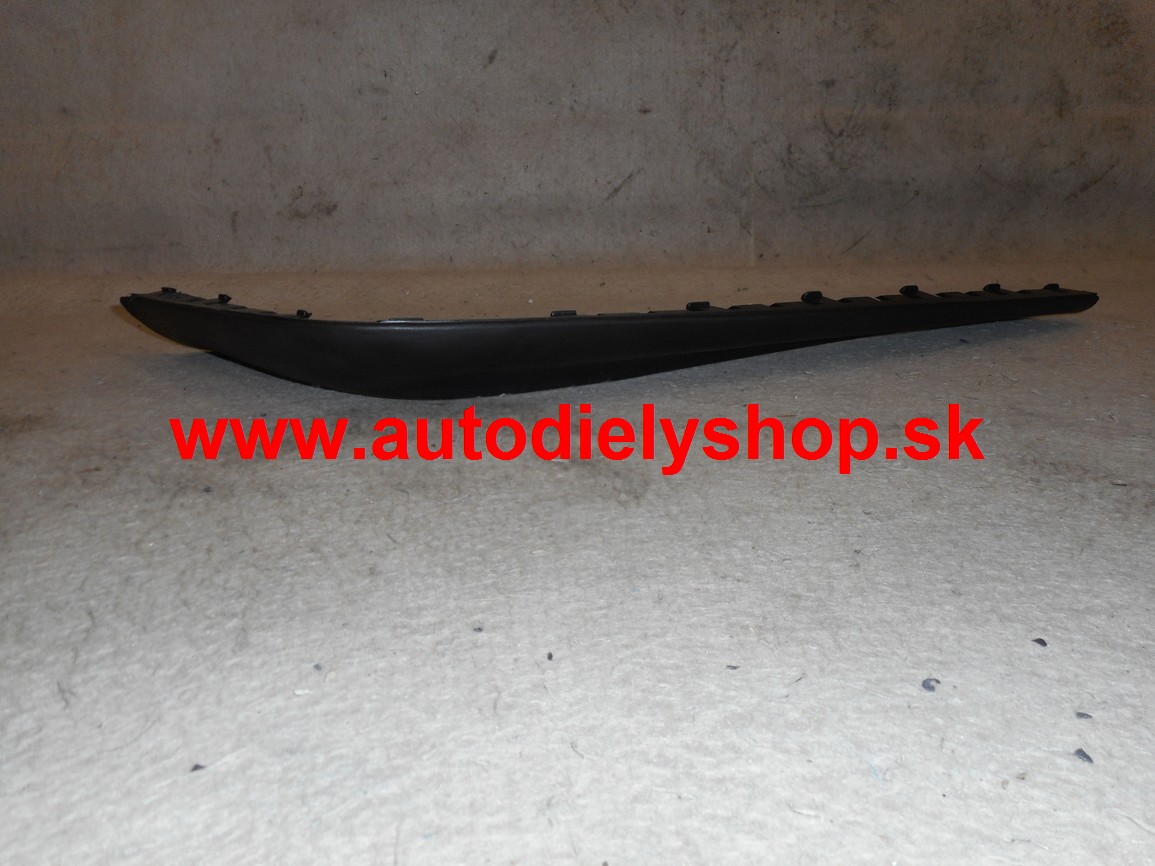 VW GOLF II 8/83-7/92 spodný spojler Pravý / od r.v.90-