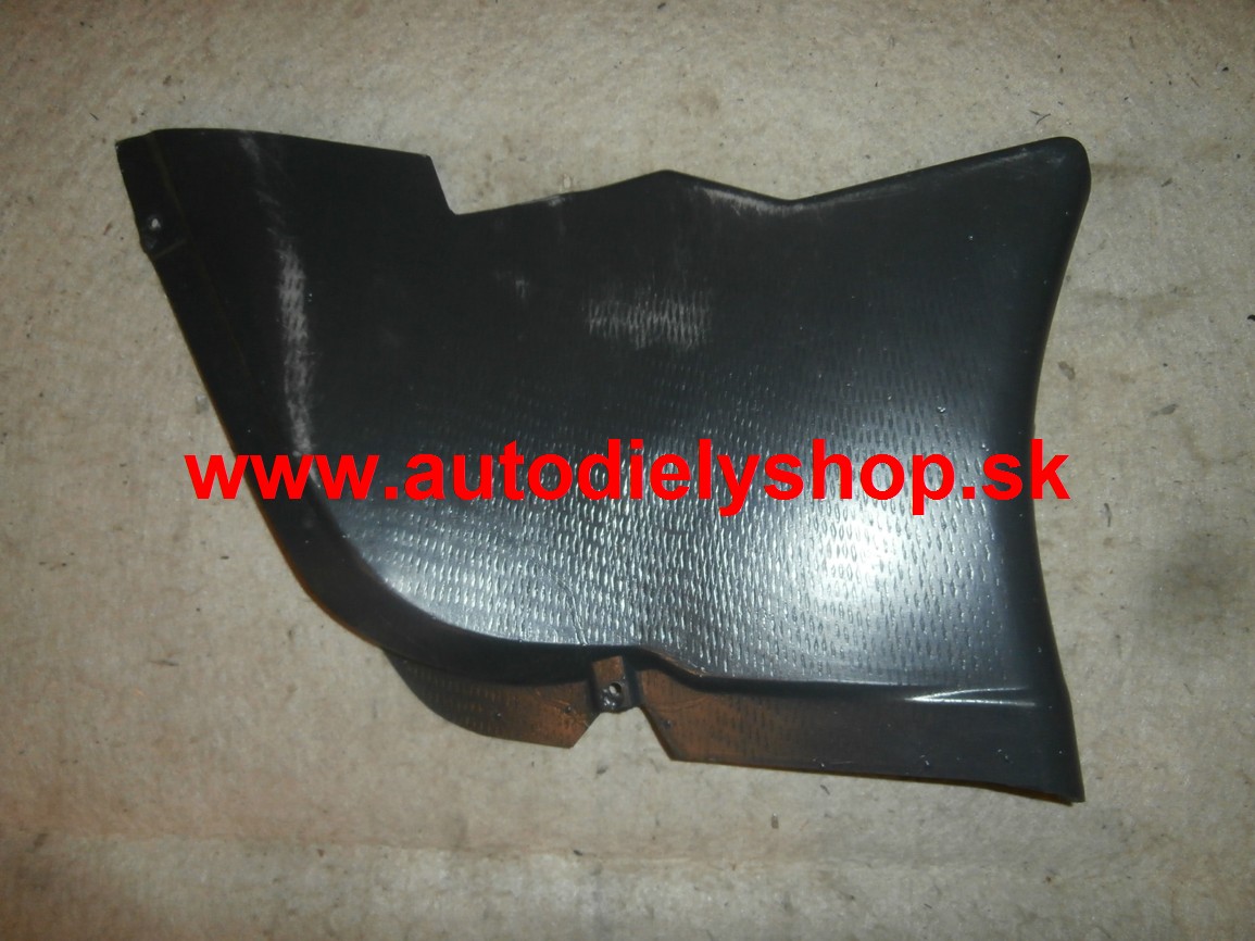 VW Golf III 9/91-99 spodný kryt nárazníku Pravý