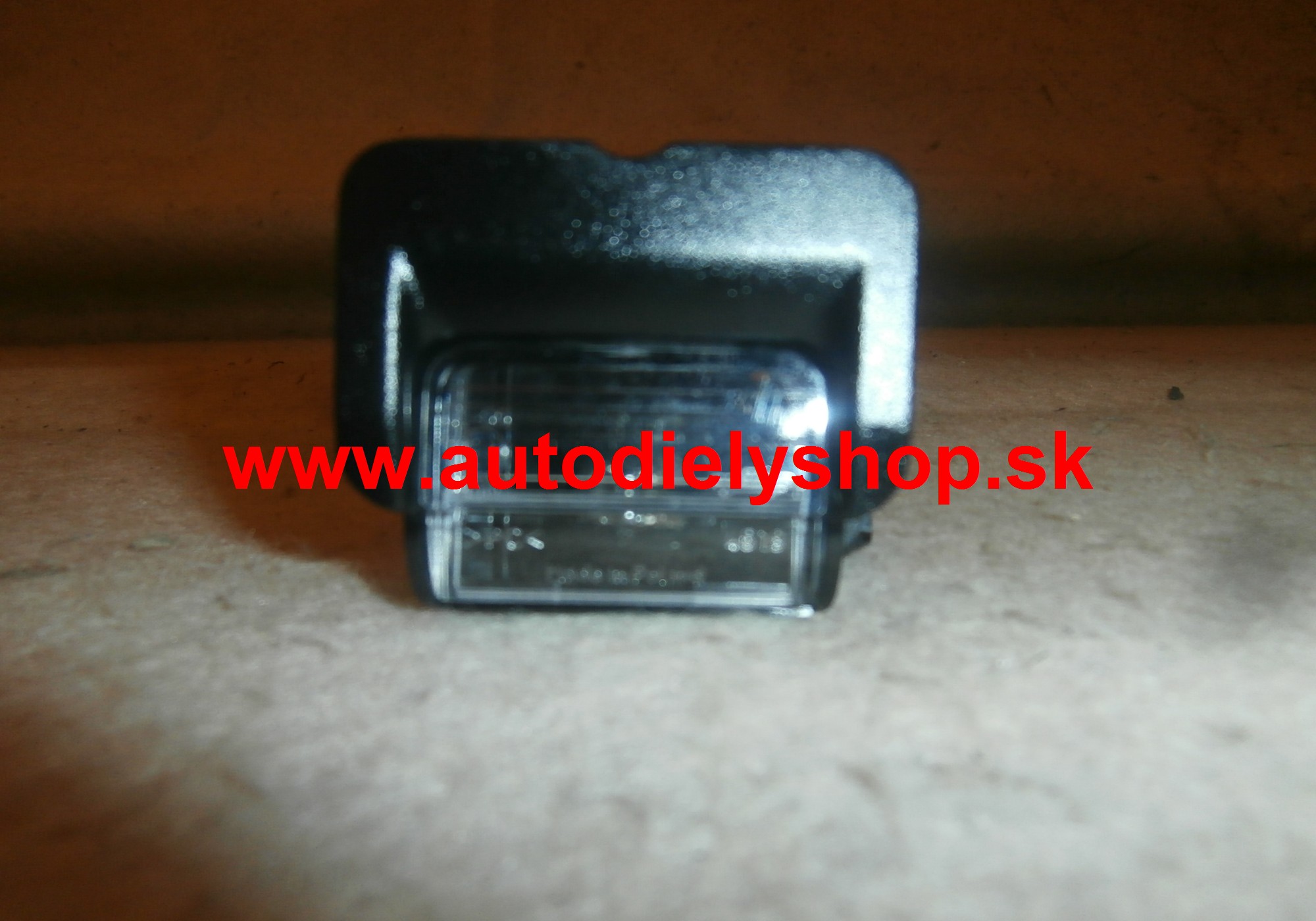 VW Polo 10/94-9/99 zadné osvetlenie ŠPZ