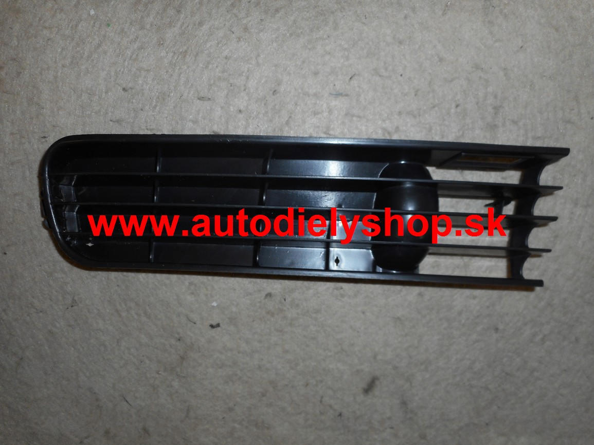 Audi 100+Avant 12/90-9/94 kryt v nárazníku Pravý