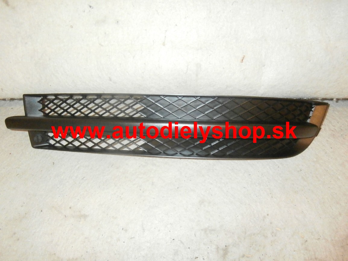 Seat ALHAMBRA 8/00- kryt v nárazníku ľavý ,bez otvoru