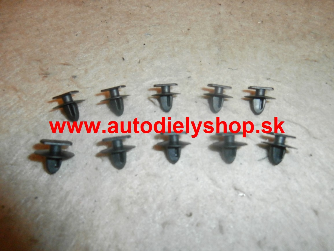 Seat IBIZA, CORDOBA 6/02- príchytky čalúnenia interiéru 10 ks