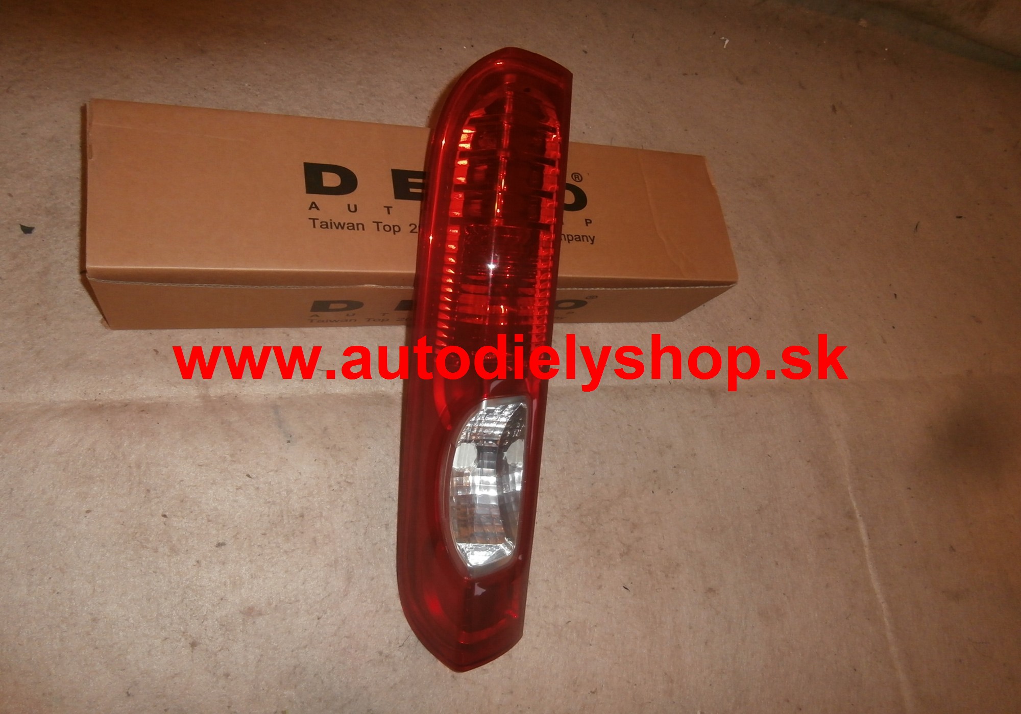 Renault TRAFIC 8/2006- zadné svetlo ľavé / DEPO /