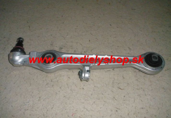 Audi A4 3/99-9/00 predné rameno dolné Ľavé / SRL /