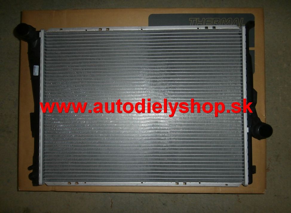 BMW 3 E46 98-8/01 chladič vody 1,6i-1,8i-2,0i-2,0D AUTOMAT