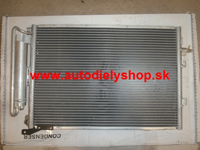 Renault MODUS 9/04-2/08 chladič klímy 1,5DCi