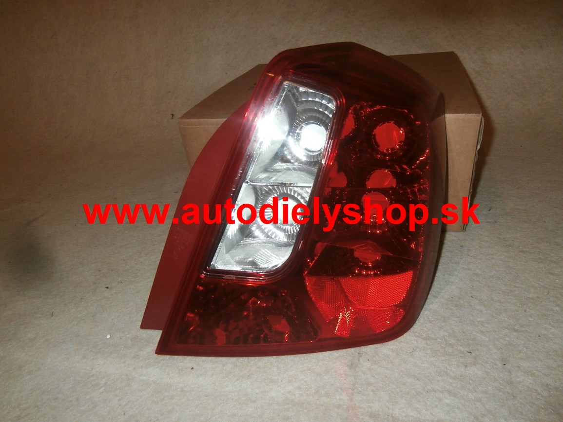 Daewoo NUBIRA 7/03-2009 zadné svetlo Pravé