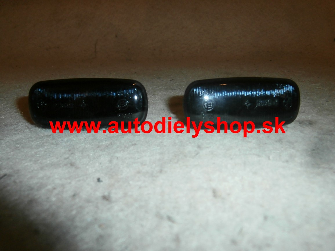 Audi A6 7/01-4/04 bočné smerovky dymové Sada L+P