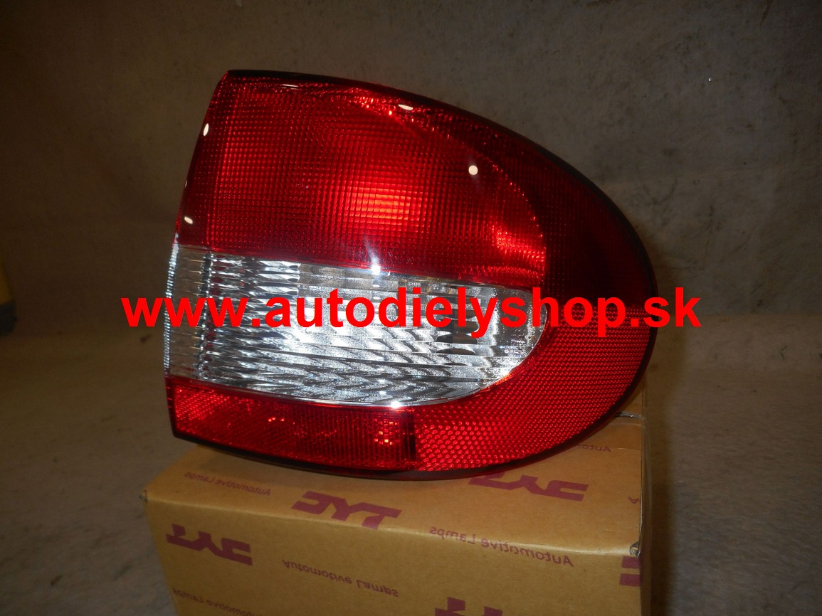 Renault Megane 3/99-11/02 zadné svetlo Pravé,vonkajšie,SDN