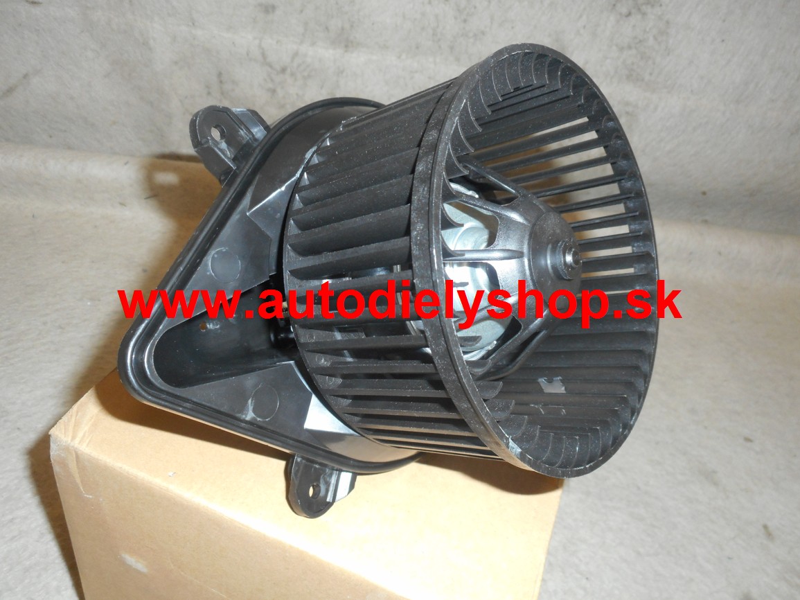 Renault Megane 3/99-11/02 ventilátor kúrenia s AC