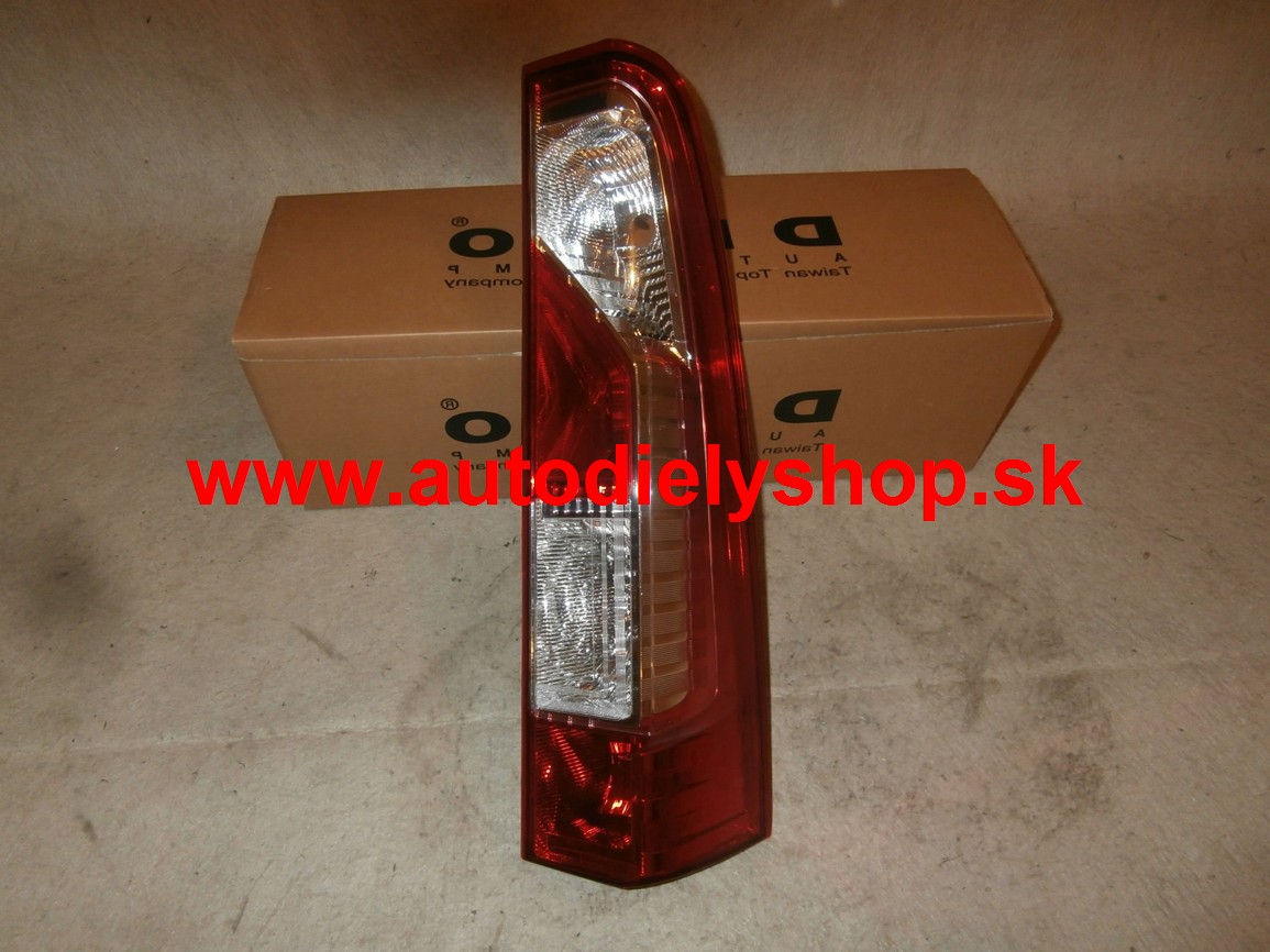 Renault MASTER 2/2010- zadné svetlo Pravé / TYC /