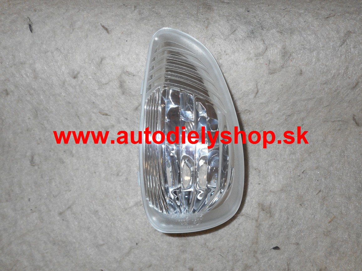 Renault MASTER 2/2010- smerovka v zrkadle Pravá
