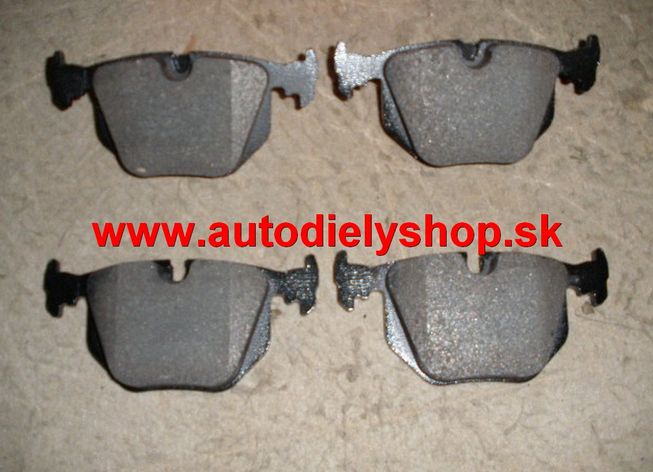 BMW X5 E53 1/04-2/07 zadné platničky Sada / A.B.S /