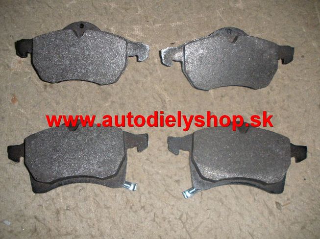 Opel ASTRA H 03/04-predné platničky Sada /SAMKO/