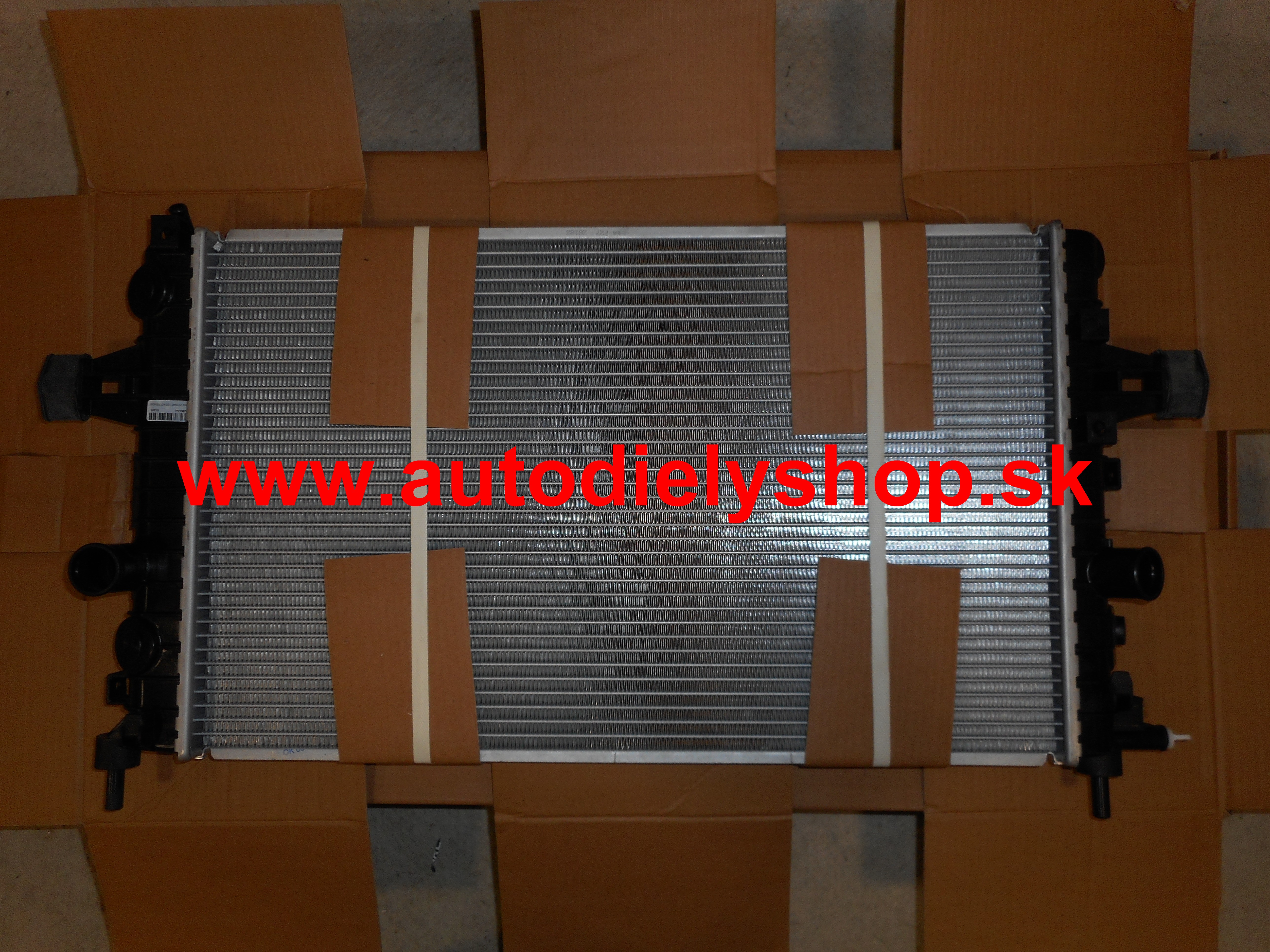 Opel ASTRA H 03/04- chladič vody 1,2i-1,6i-1,8i